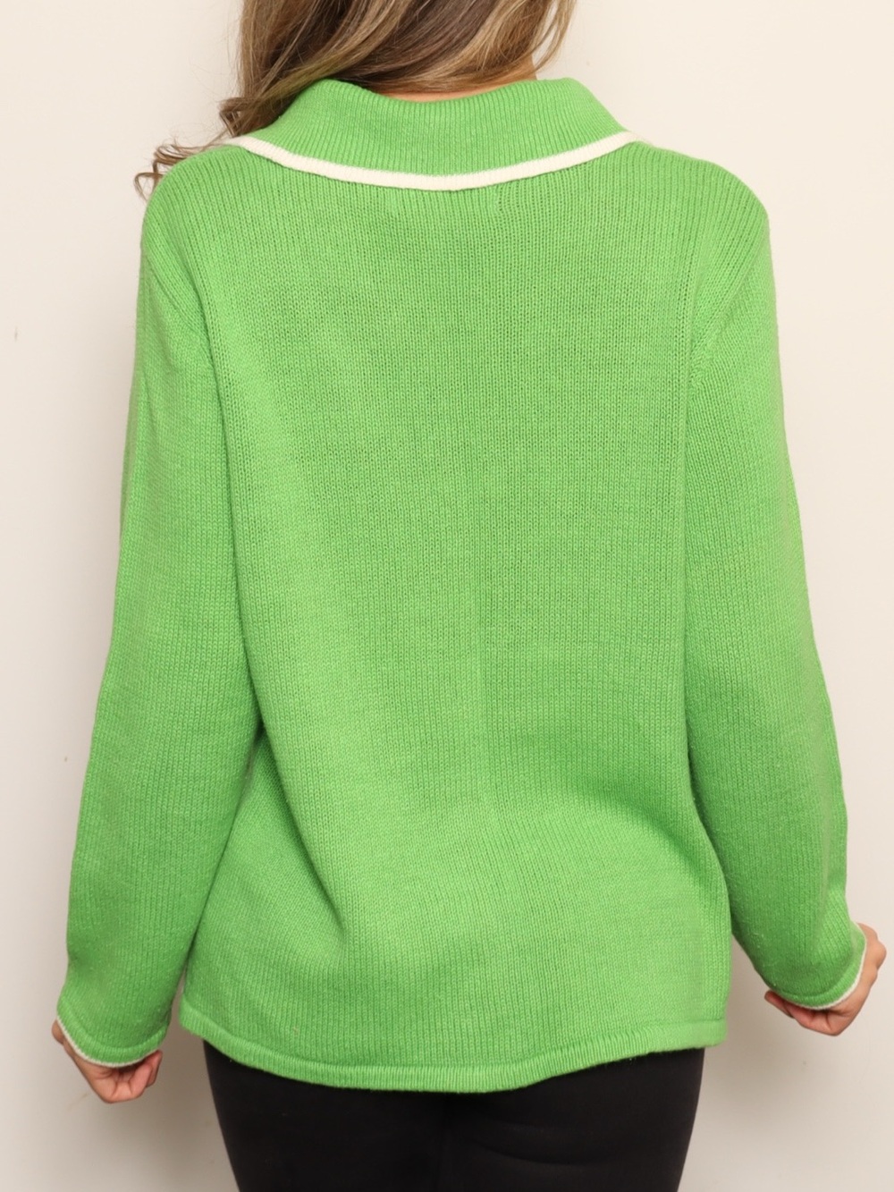 ❄️🎄 Vintage Christmas Collection Snowman Tree Embellished Cardigan Sweater - Picture 4 of 7